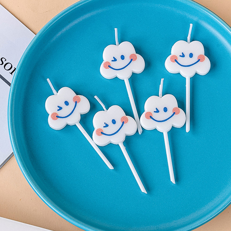 เทียนวันเกิดรูปเมฆยิ้มสุดน่ารั - Paraffin Wax บทวิจารณ์และราคา